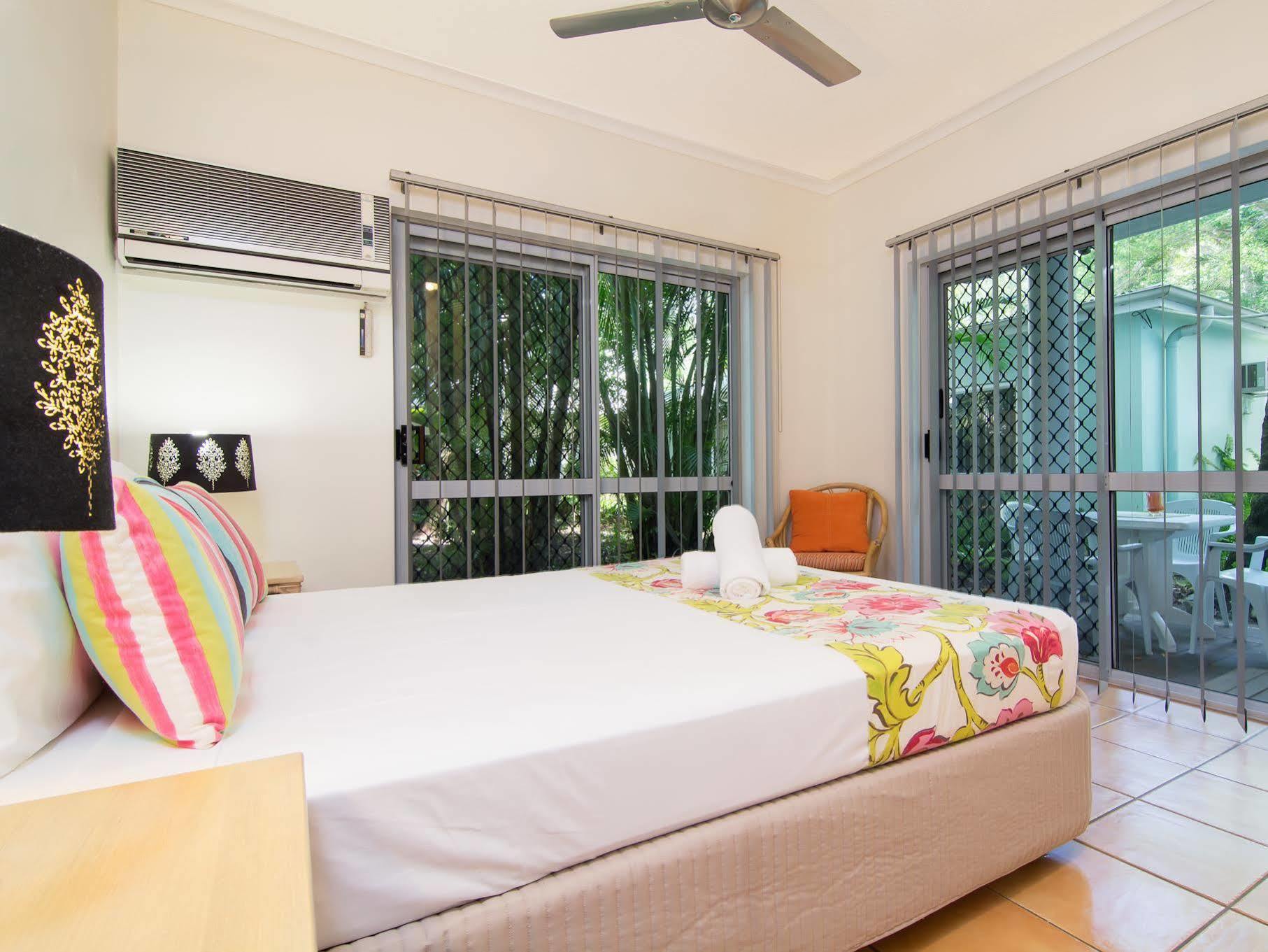 Outrigger Apartments Port Douglas Extérieur photo